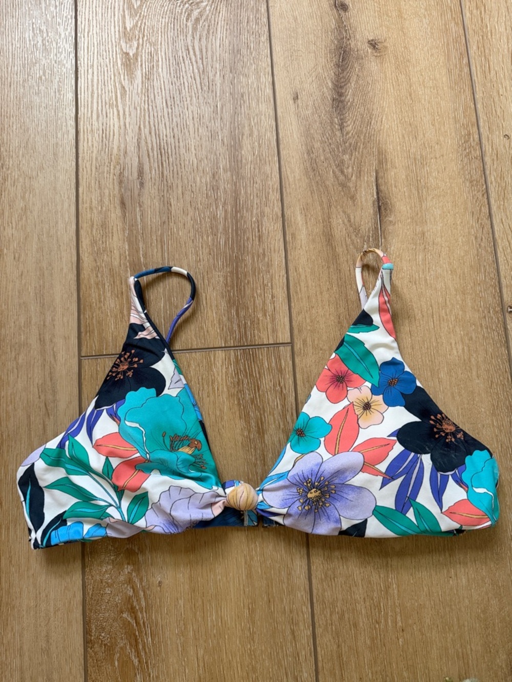 O’Neill women’s Floral Triangle Bikini Top in Multicolor